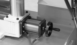 Станок ленточнопильный полуавтоматический двухколонный STALEX TGK - 4240 (271203)