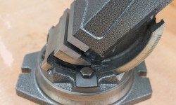 Тиски станочные STALEX QHK160, 160 мм