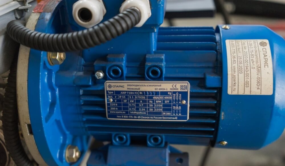 Станок для поперечного раскроя рулонного металла электрический 1250 мм STALEX СПР-1250/3-А (СПР-3)