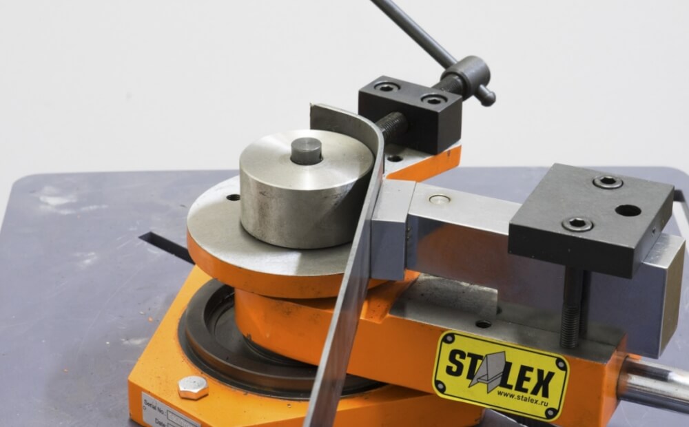 Инструмент ручной гибочный универсальный STALEX SBG-40 (373203)