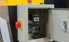 Гильотина электромеханическая STALEX SBJB 2x1300 (100484)